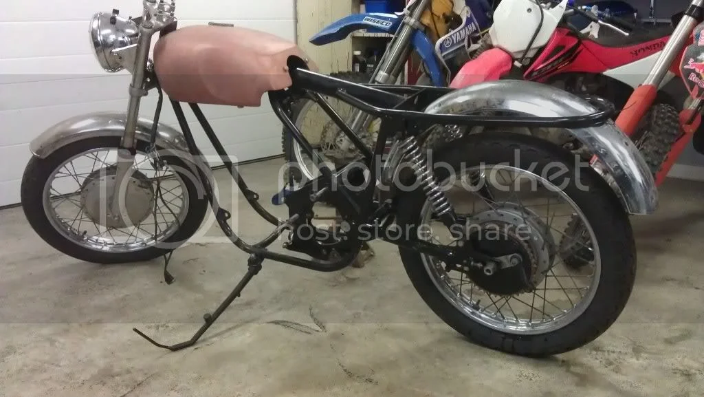 New to Norton, 71' Basket Case..