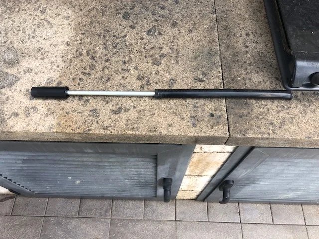 'S' type tire pump pics courtesy of Piero