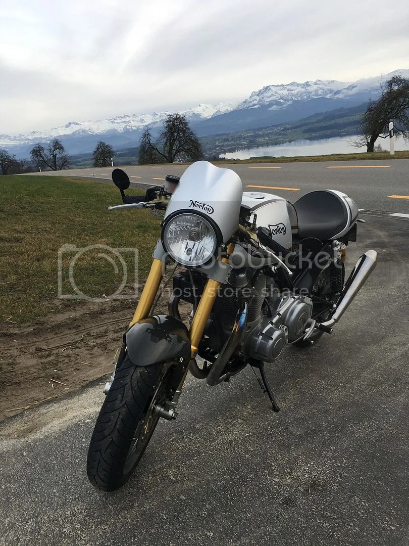 Pictures of your Norton 961