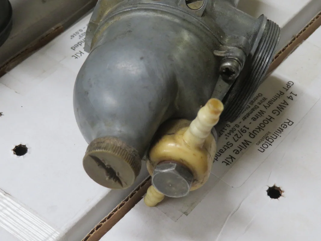 original carbs ??? - help ID'ing