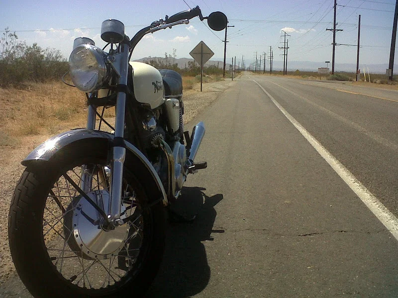 Post installation of Comnoz Sump Breather (71 norton)