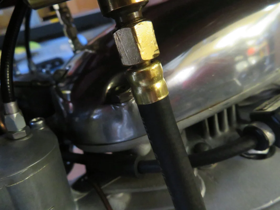 CRIMPING TOOL FOR FUEL PIPE FERRULE Access Norton