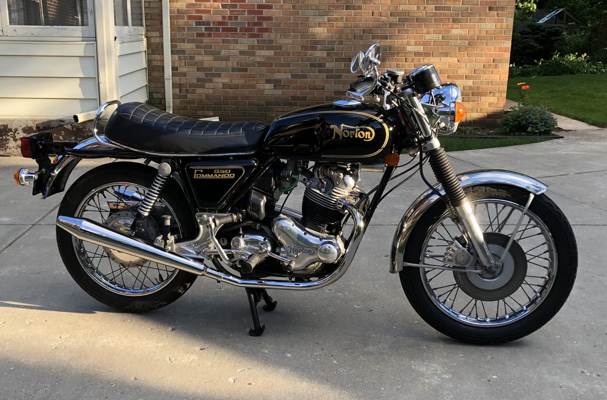 1974 Commando Paint - Blue