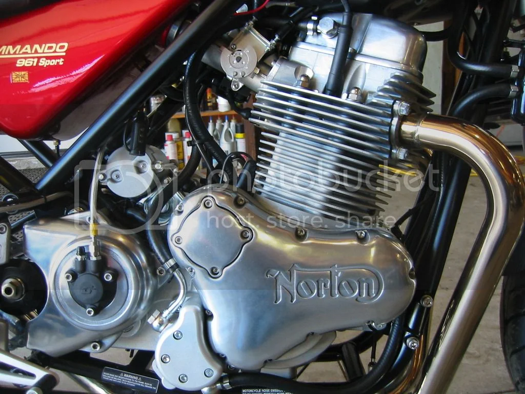 Norton and Triumph in MCN