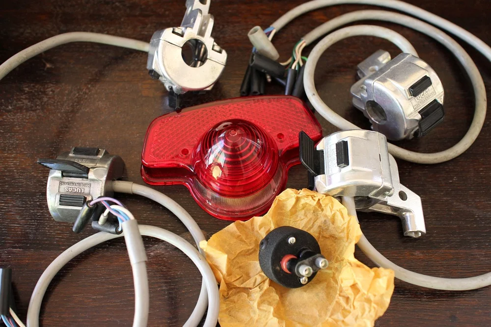 Evolution of the shape of the Lucas 169SA switches?