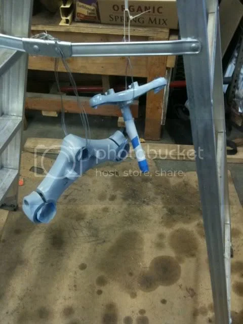 Top yoke disassembly