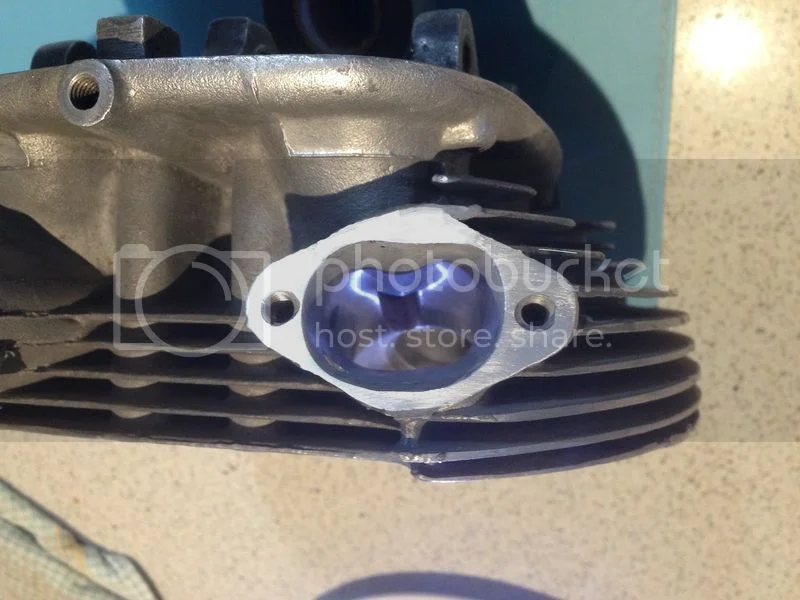 Norton intake ports compared to Harley XR 750 (2013)