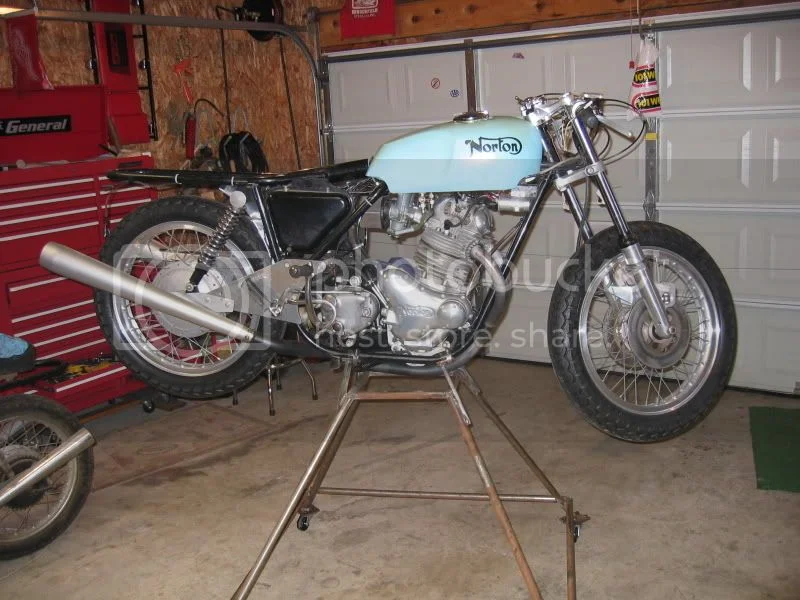 assembly stands/jacks