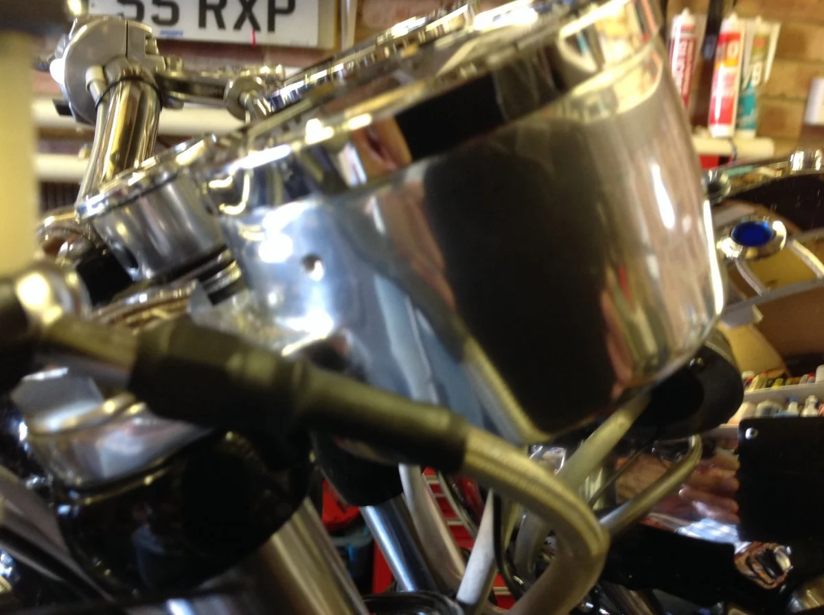 early instruments, black cups