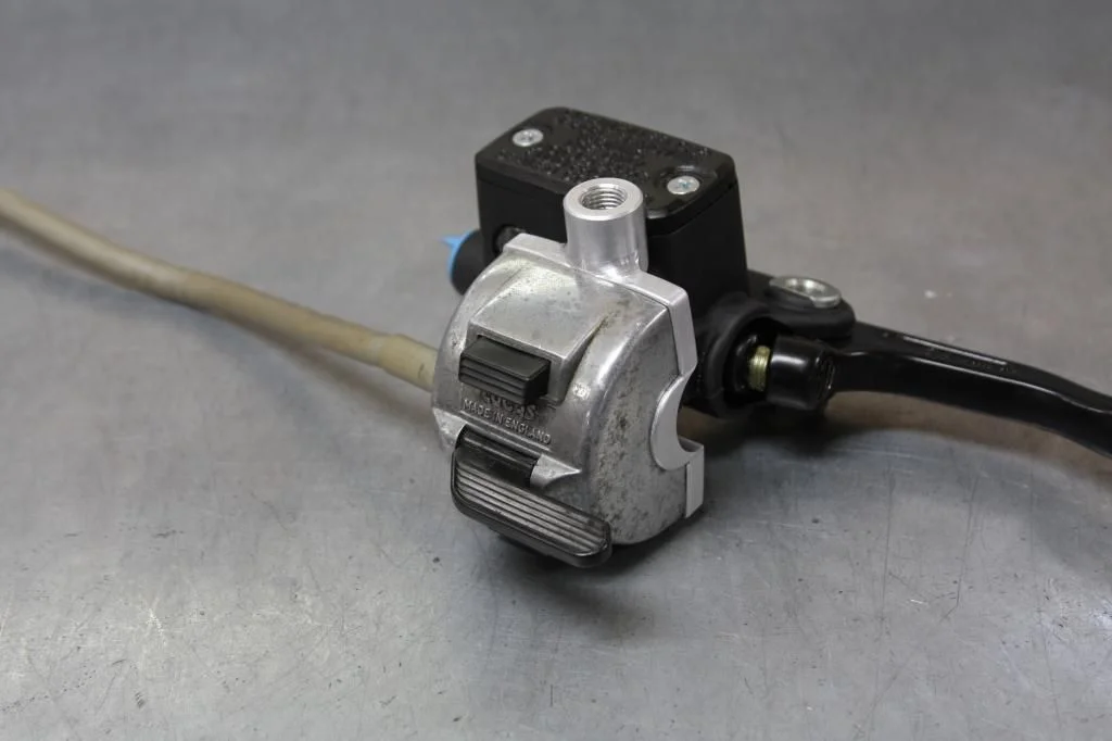 has anybody installed that hydralic clutch kit