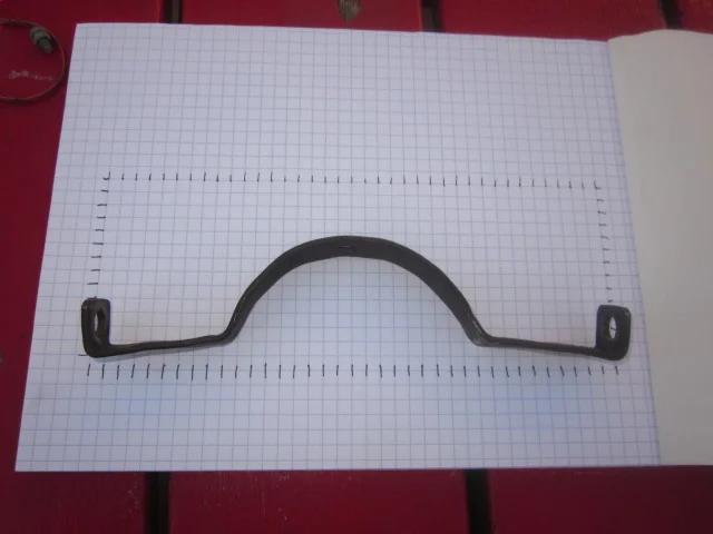 N15CS oil tank mounting