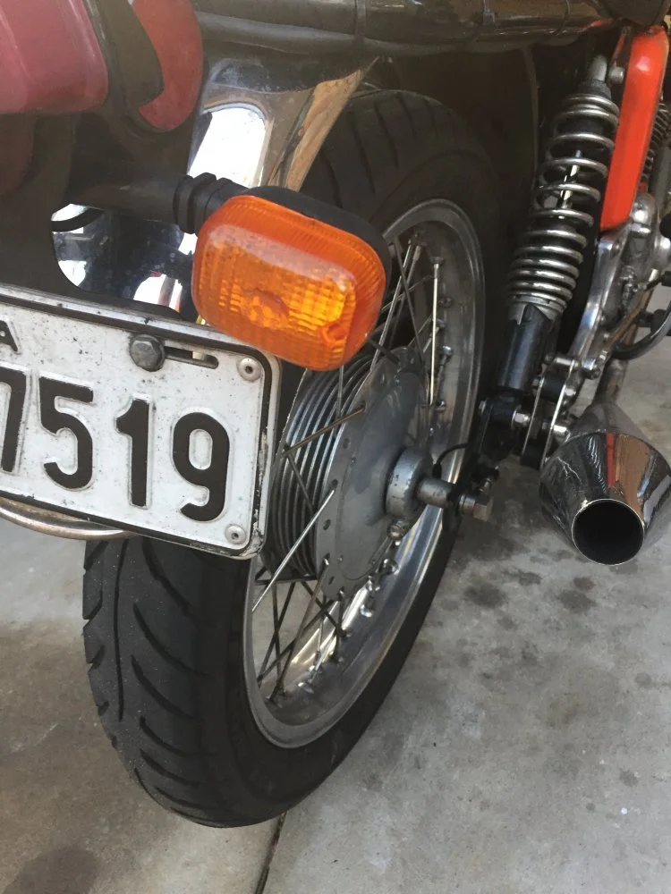 19 Vs 18 Wheels (2015)