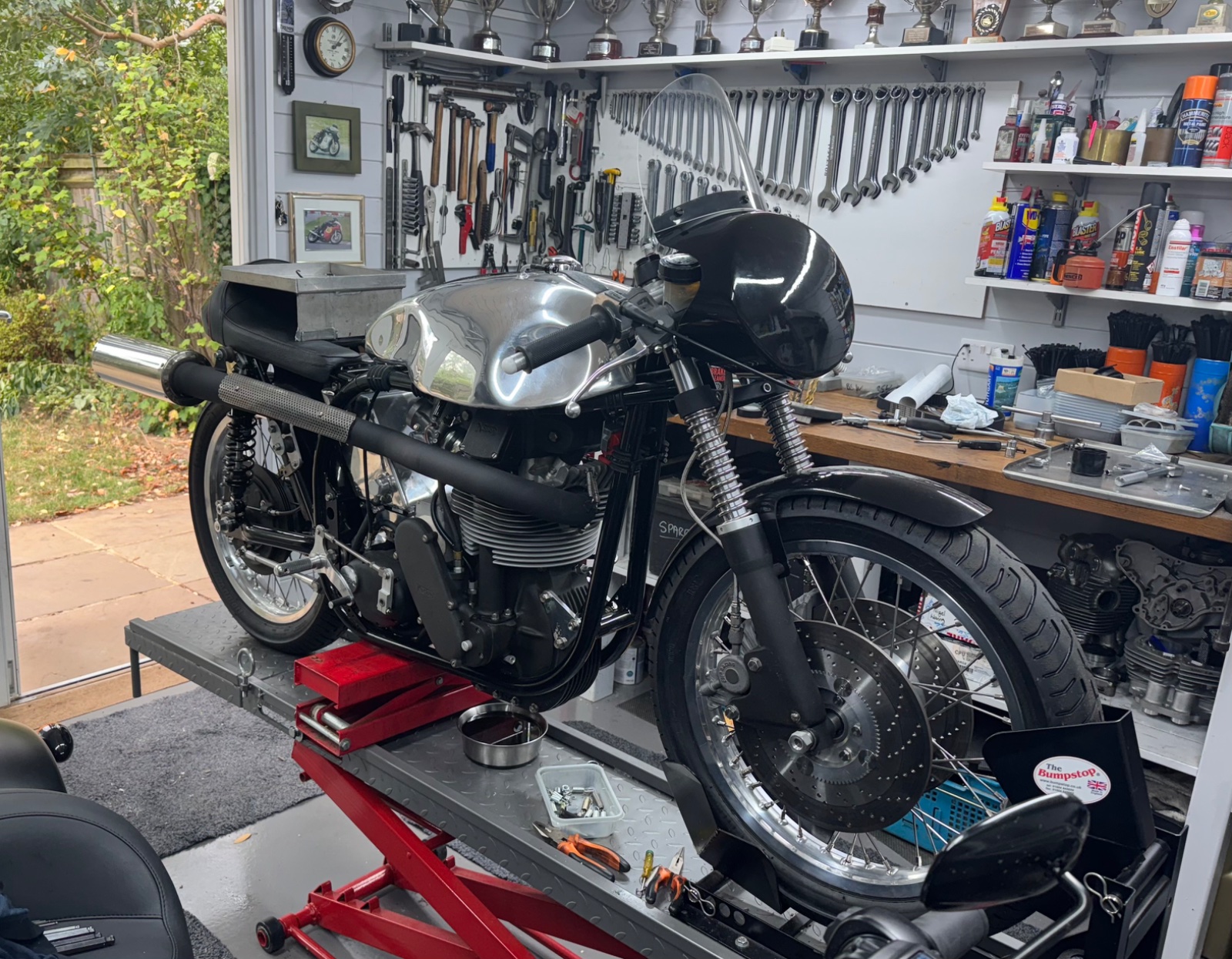 Ceramic exhaust coating