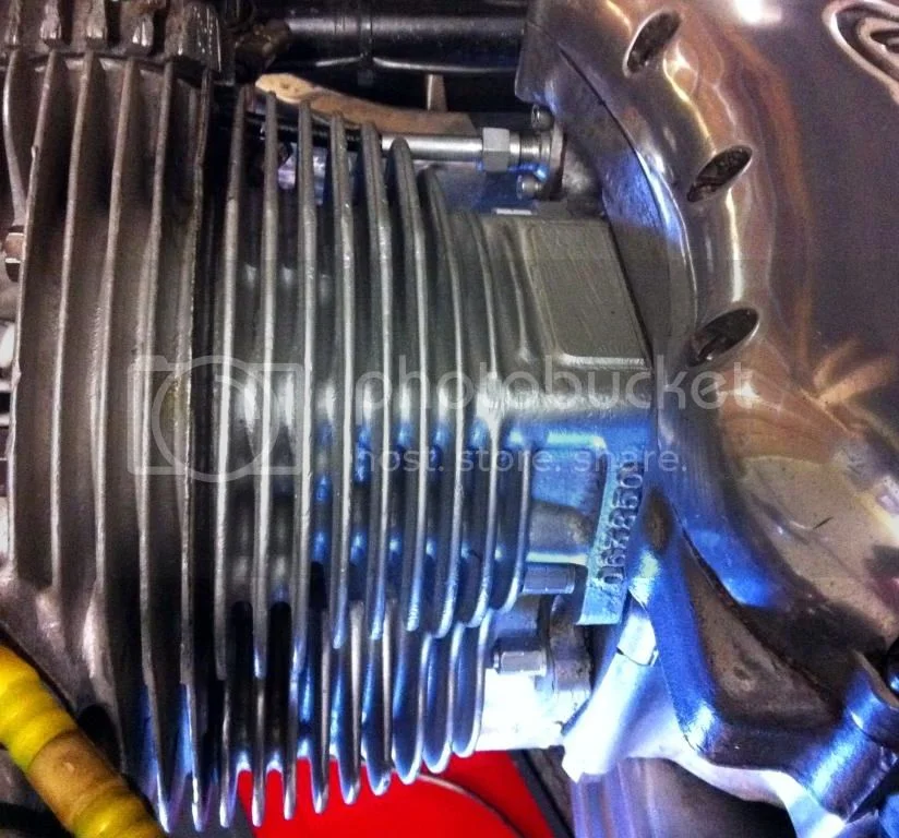 Repainting black cylinders in situ