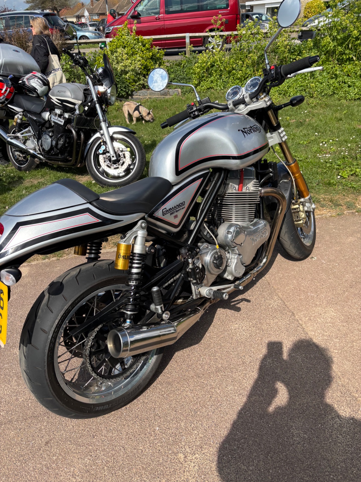 Pictures of your Norton 961