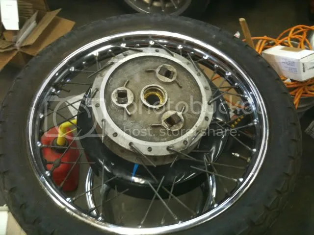 Front and Rear Hub Bearing Removal (2010)