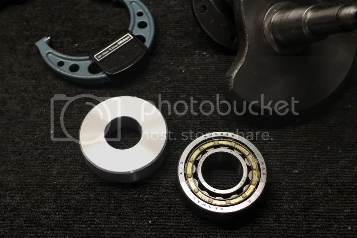 Who has fitted superblend bearings to early commando?