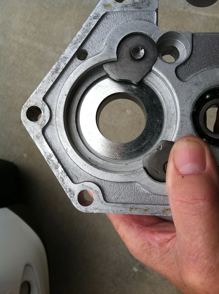 Shims on the kickstart shaft.