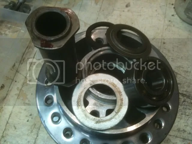 Front and Rear Hub Bearing Removal (2010)