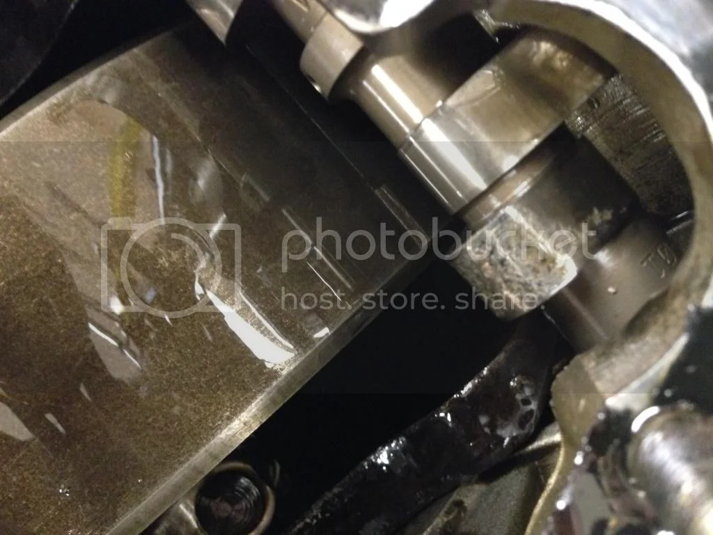 Tearing down a VR880 top end.