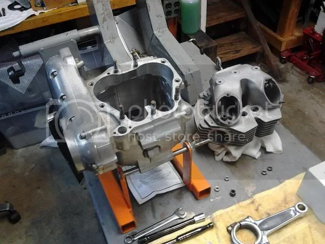 1971 Single sided swingarm fastback (2011)