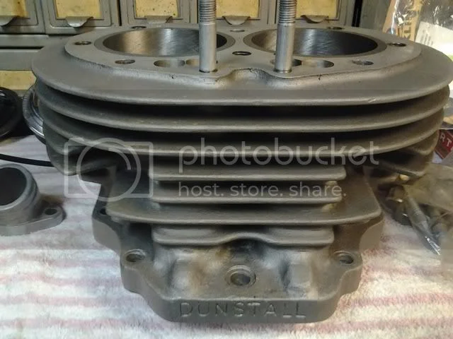 1971 Single sided swingarm fastback (2011)