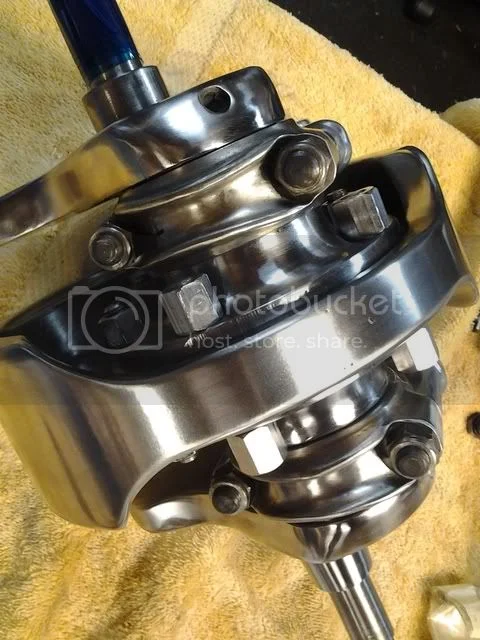 1971 Single sided swingarm fastback (2011)