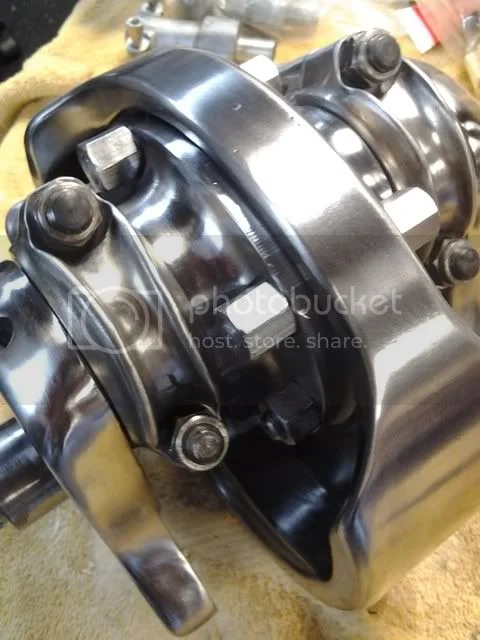 1971 Single sided swingarm fastback (2011)