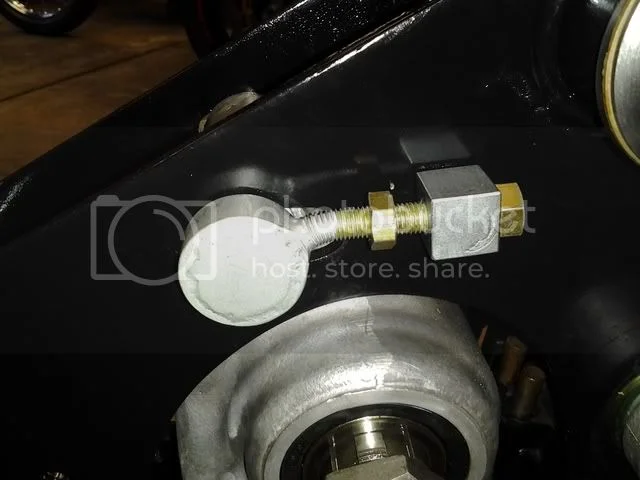 1971 Single sided swingarm fastback (2011)