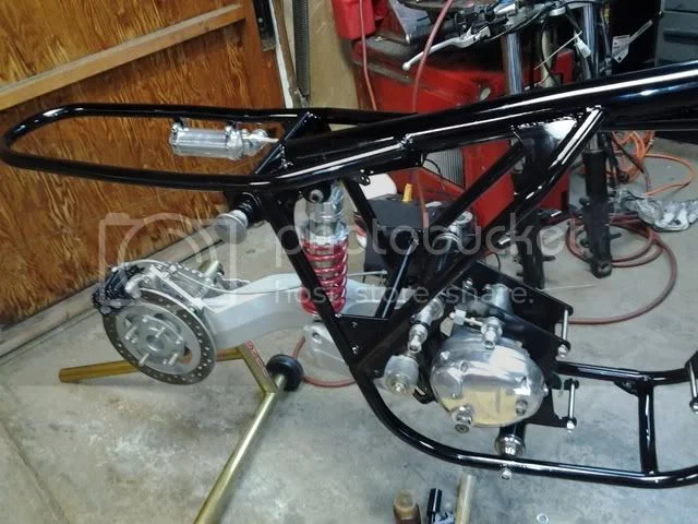 1971 Single sided swingarm fastback (2011)