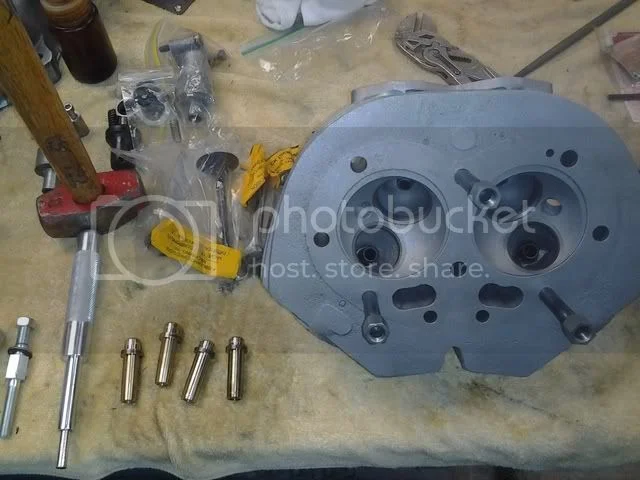 1971 Single sided swingarm fastback (2011)