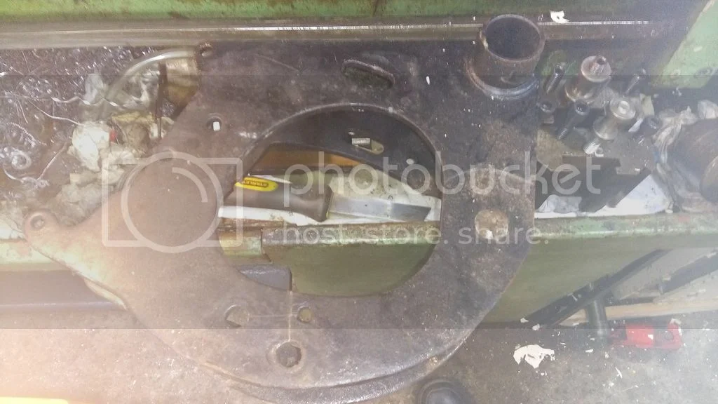 Holes for 850 centre stand