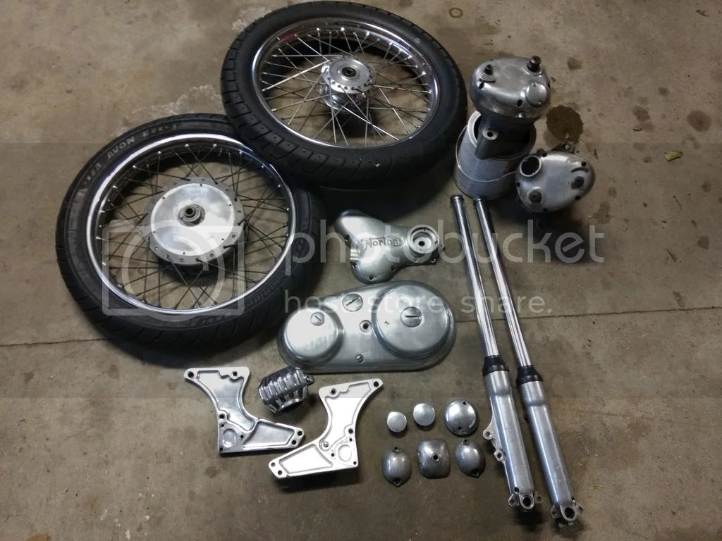 1972 Roadster Rebuild - 750 Combat