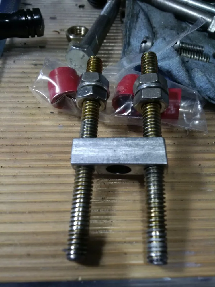 Replacing stem oil seal (2012)