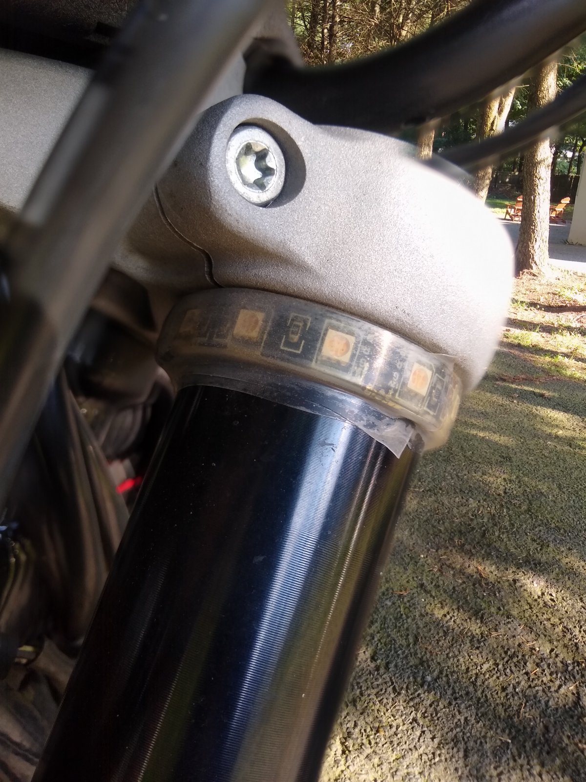 Riding old bikes without indicators (my Norton)