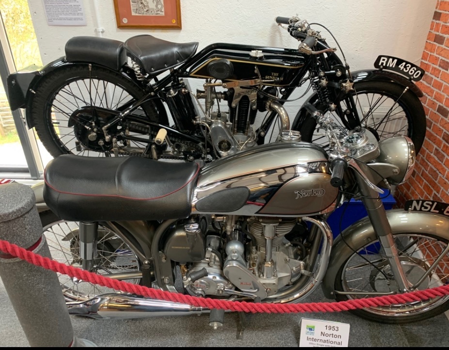 Pictures of your Norton 961