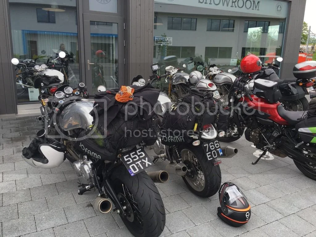 Pictures of your Norton 961