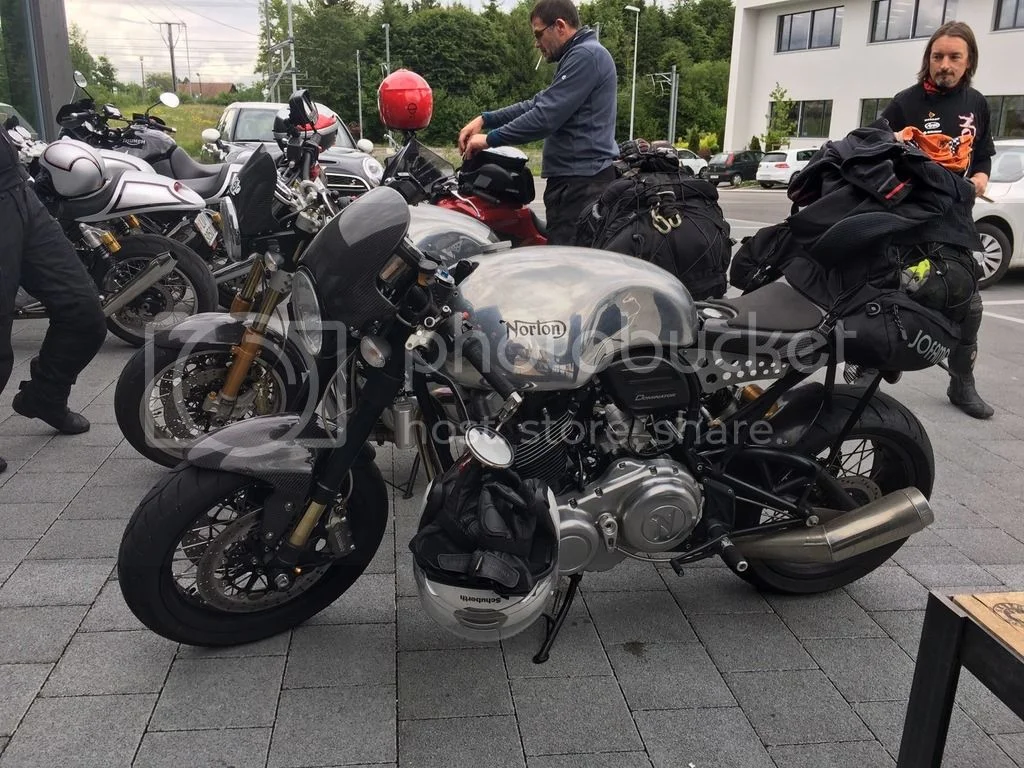 Pictures of your Norton 961