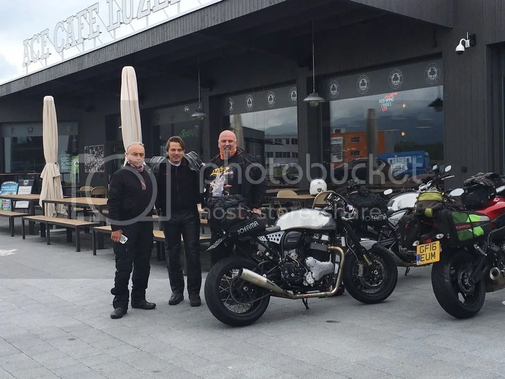 Pictures of your Norton 961