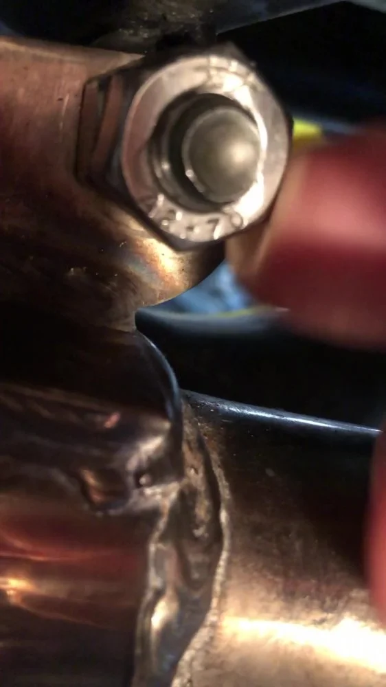 Decat pipe broke today