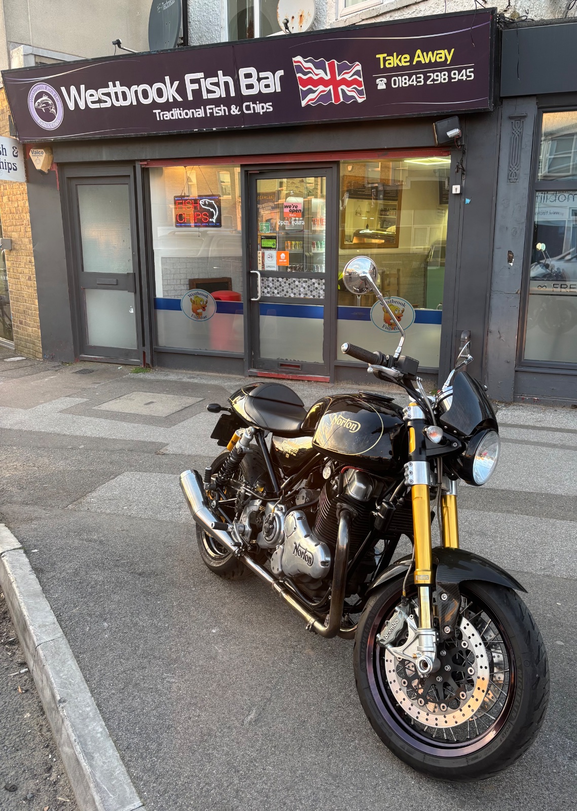 Pictures of your Norton 961