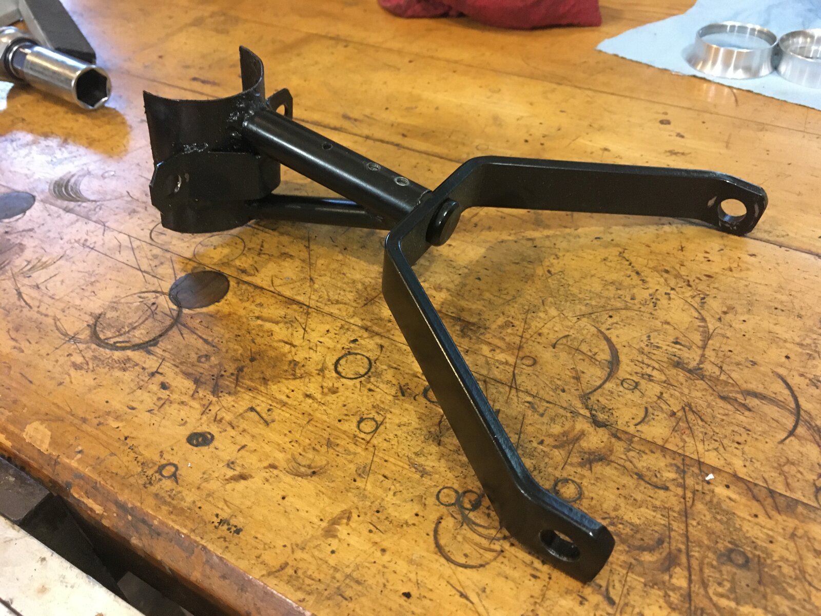 Headlight mount for dunstall fairing