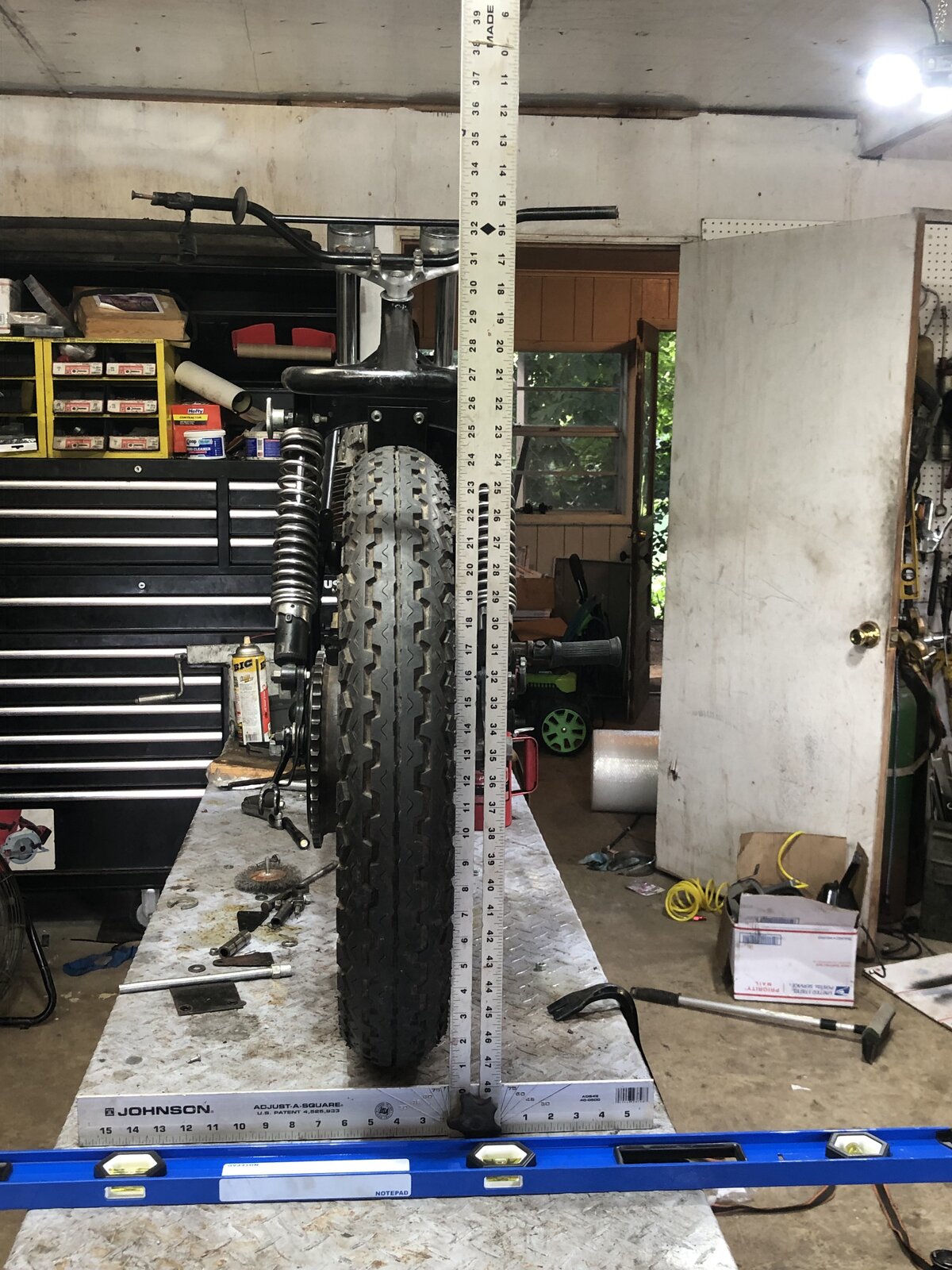 '71 Commando, Rear Wheel Tilted? Offset (was: New Member, Introductions)