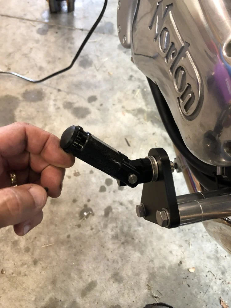 Norton 961 Highway Pegs