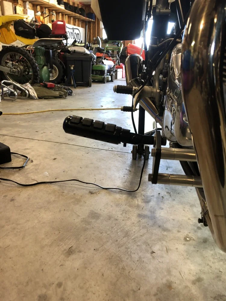 Norton 961 Highway Pegs