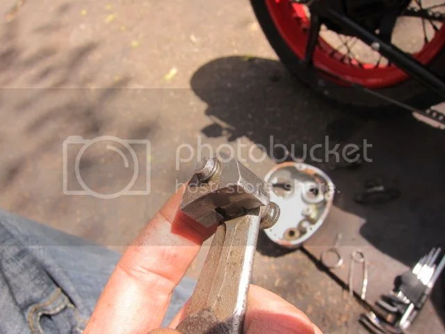 Attn: Tranny Experts: Are these bits in need of replacement?