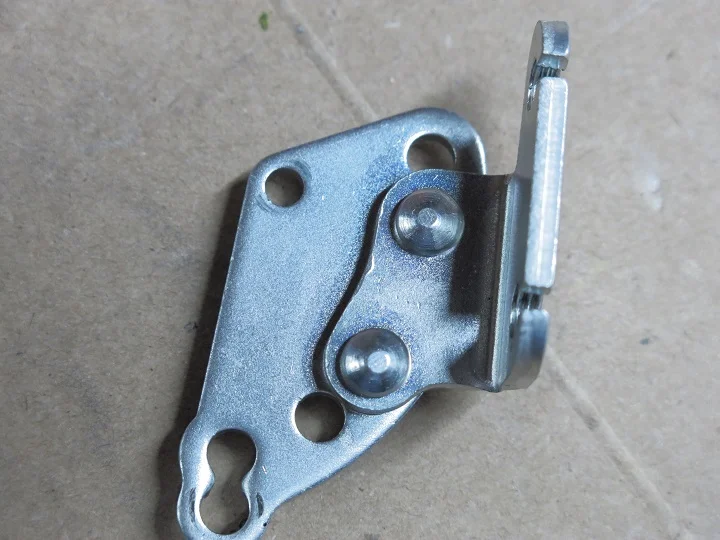 Keihin FCR cable mount on P11