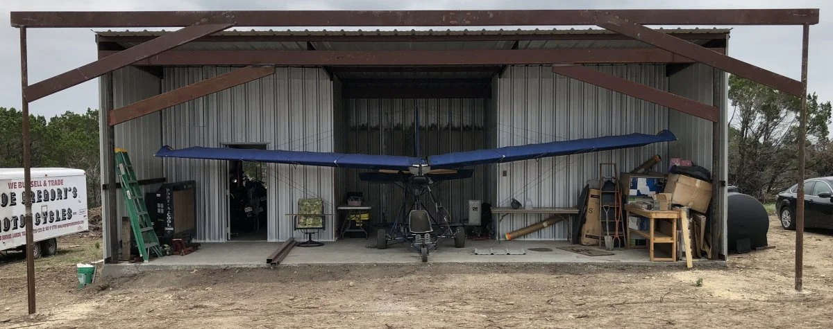 The new shop/hangar is taking shape...