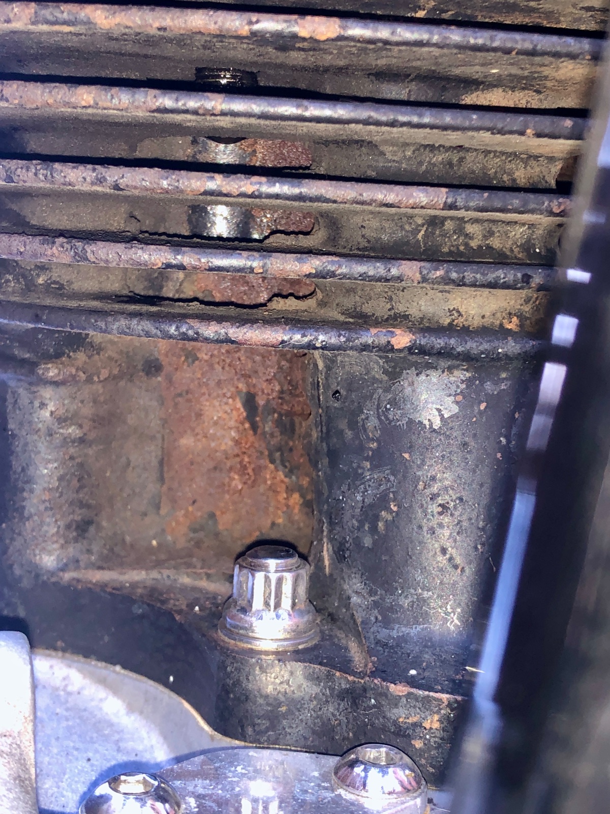 cNw #101 Norton Commando 850