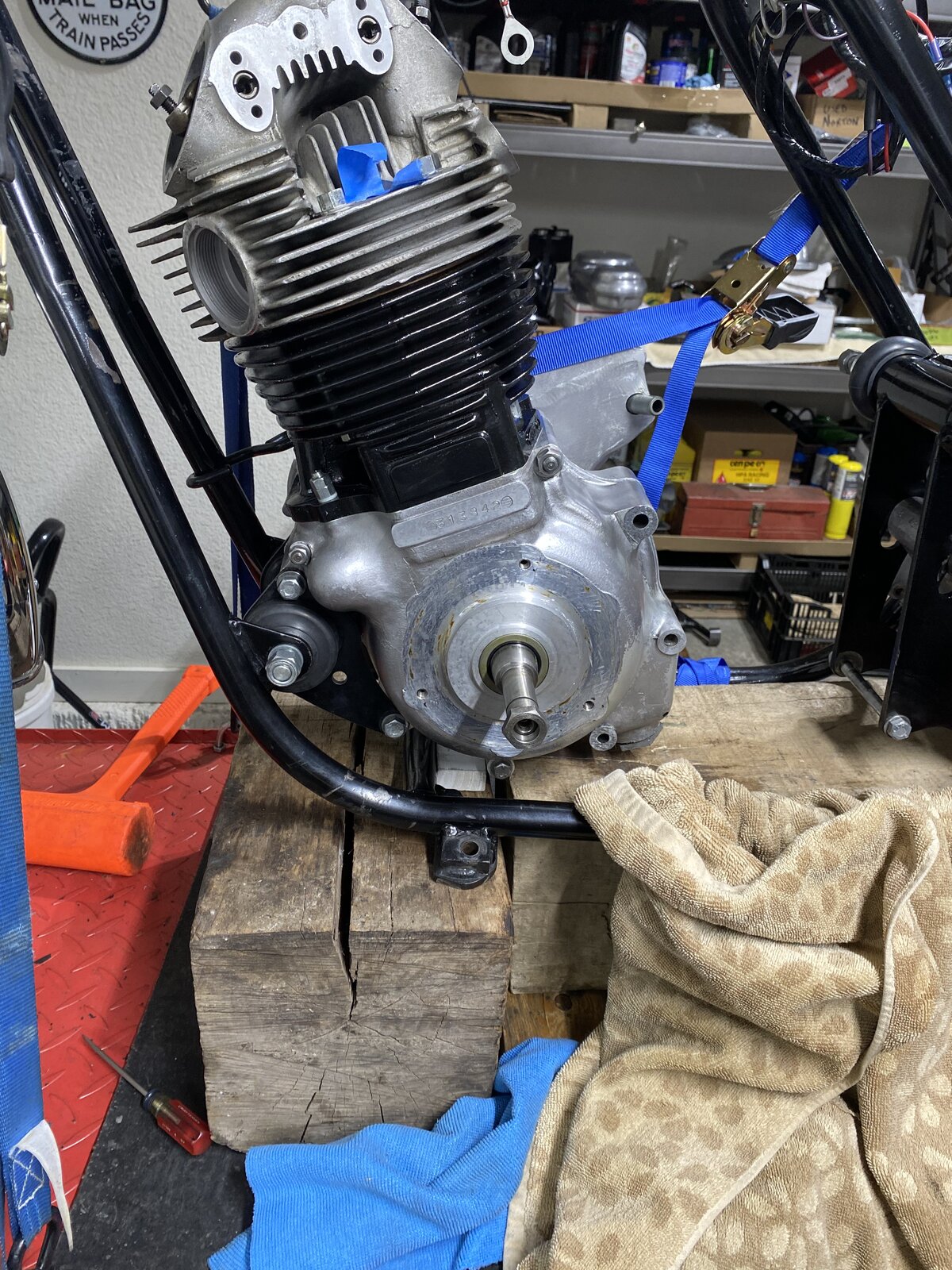 Head installed on the bench, then motor into the frame.... It can be done